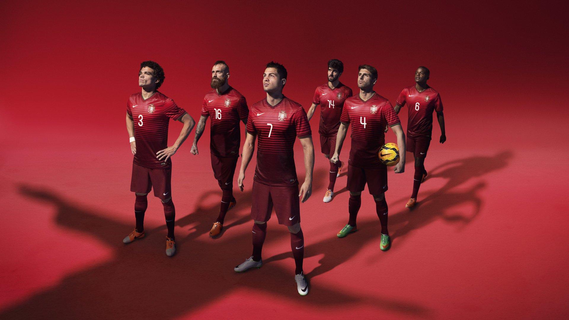 国王队教练组重组，迈克-布朗聘请新首席助教，布伦森父亲角色调整引发战略转型思考